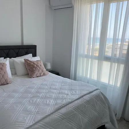 Sea View Apartmán *