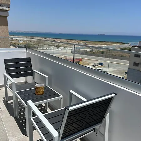 Sea View * Larnaca