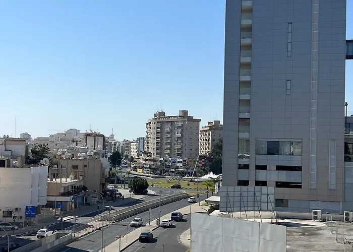 Sea View Apartment Larnaka